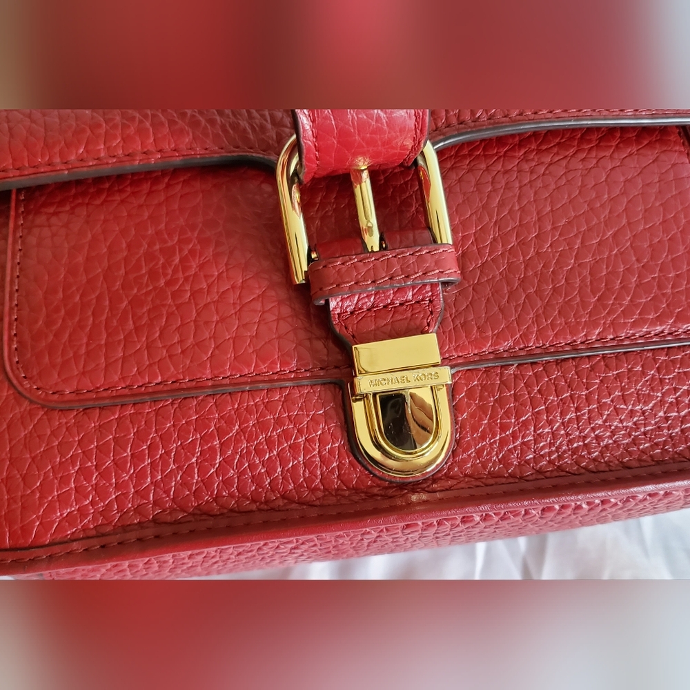 Michael Kors Cooper Large Leather Satchel Messenger Bag in Cherry Red - Picture 8 of 16